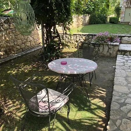 Pensión Maison De Campagne
